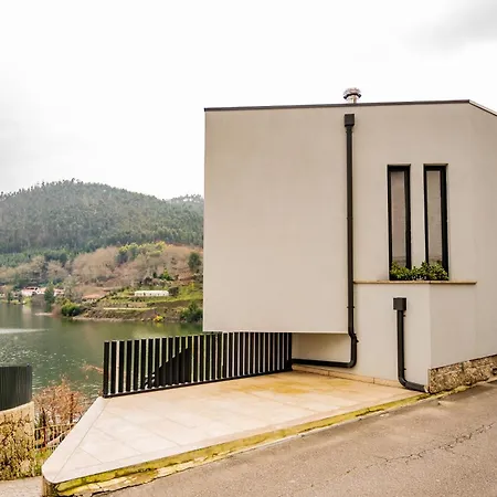 Casa Oliveiras Villa