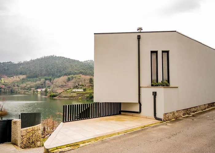 Casa Oliveiras Villa